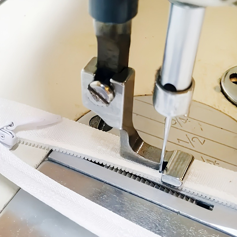 Industriële stalen T168 naaima - Sewing Expert recensie en prijs